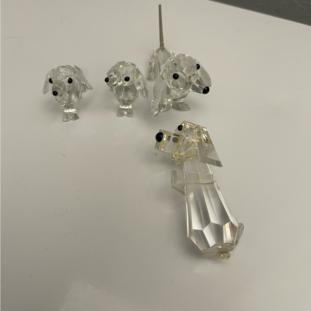 Set of 4 Tiny Crystal Dogs for Decoration.